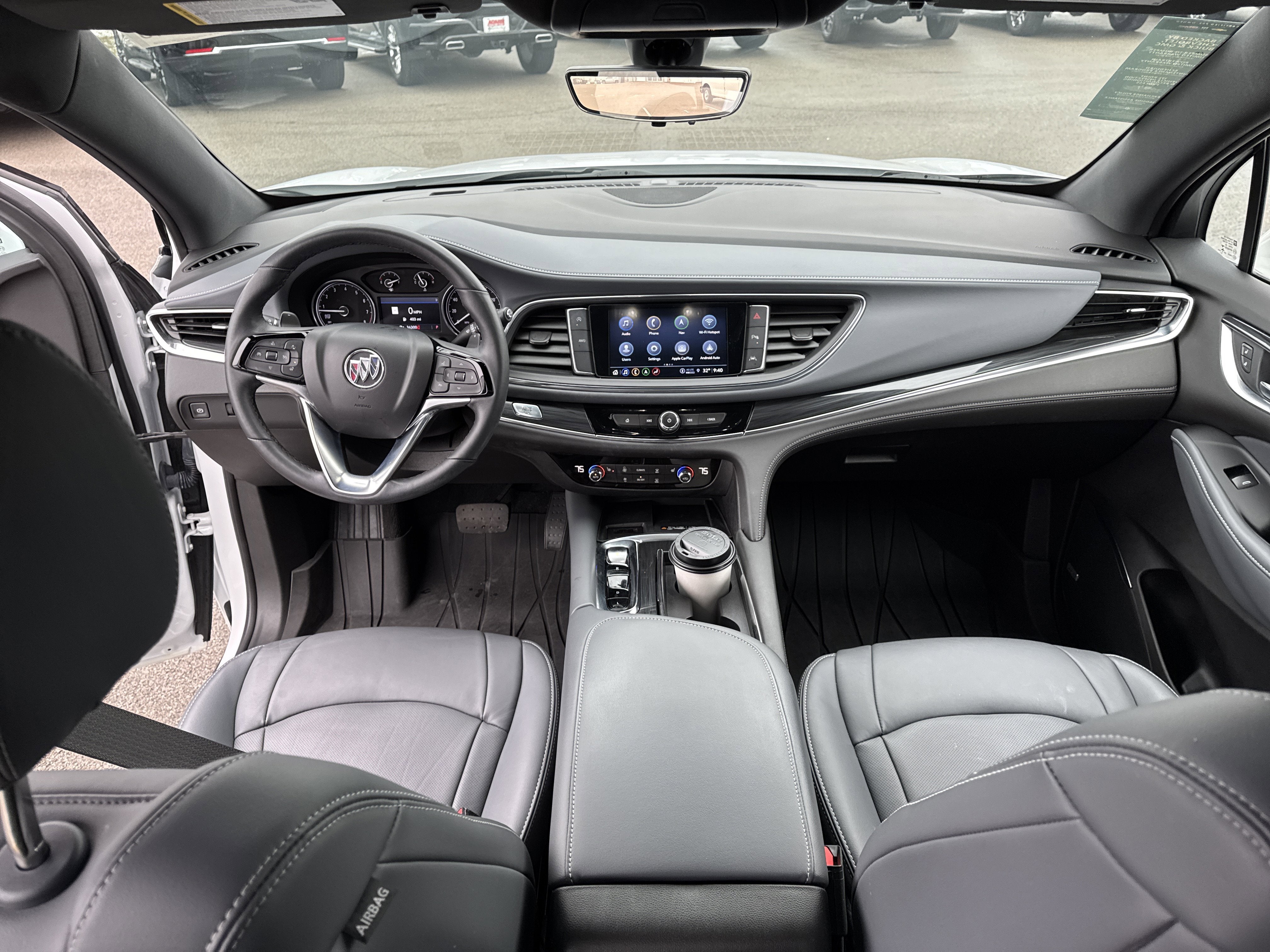 2023 Buick Enclave Essence