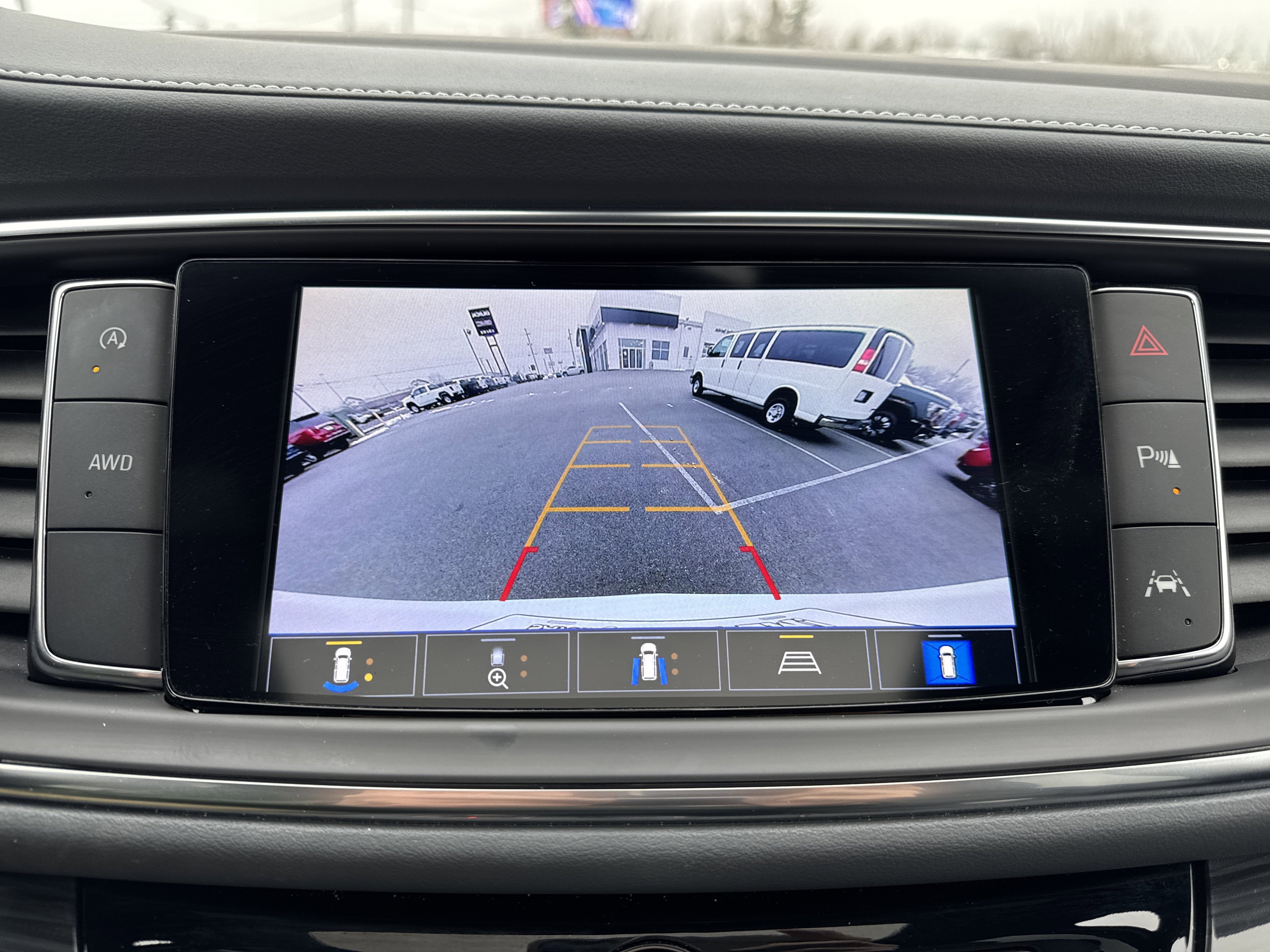 2023 Buick Enclave Essence