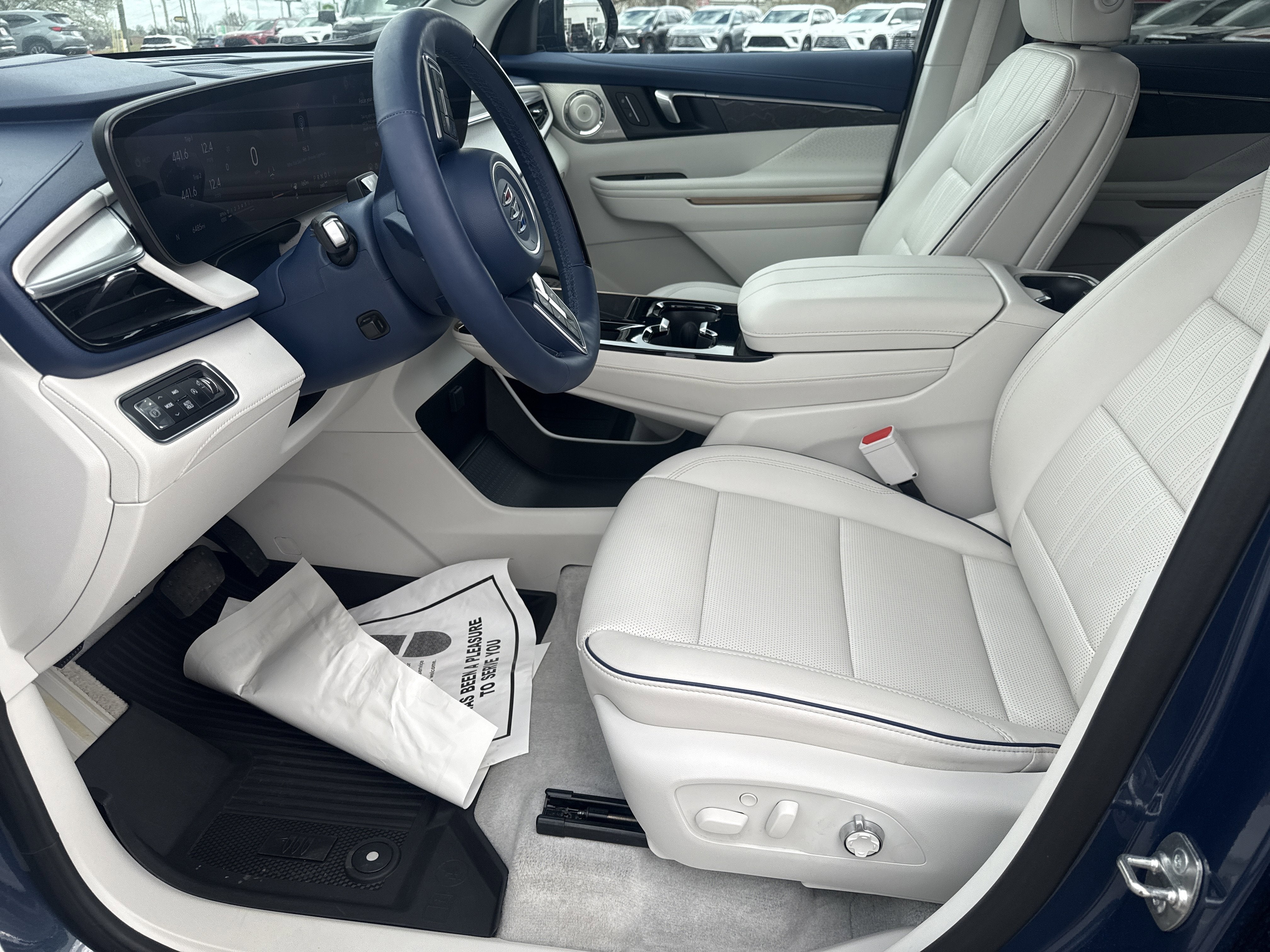 2025 Buick Enclave Avenir