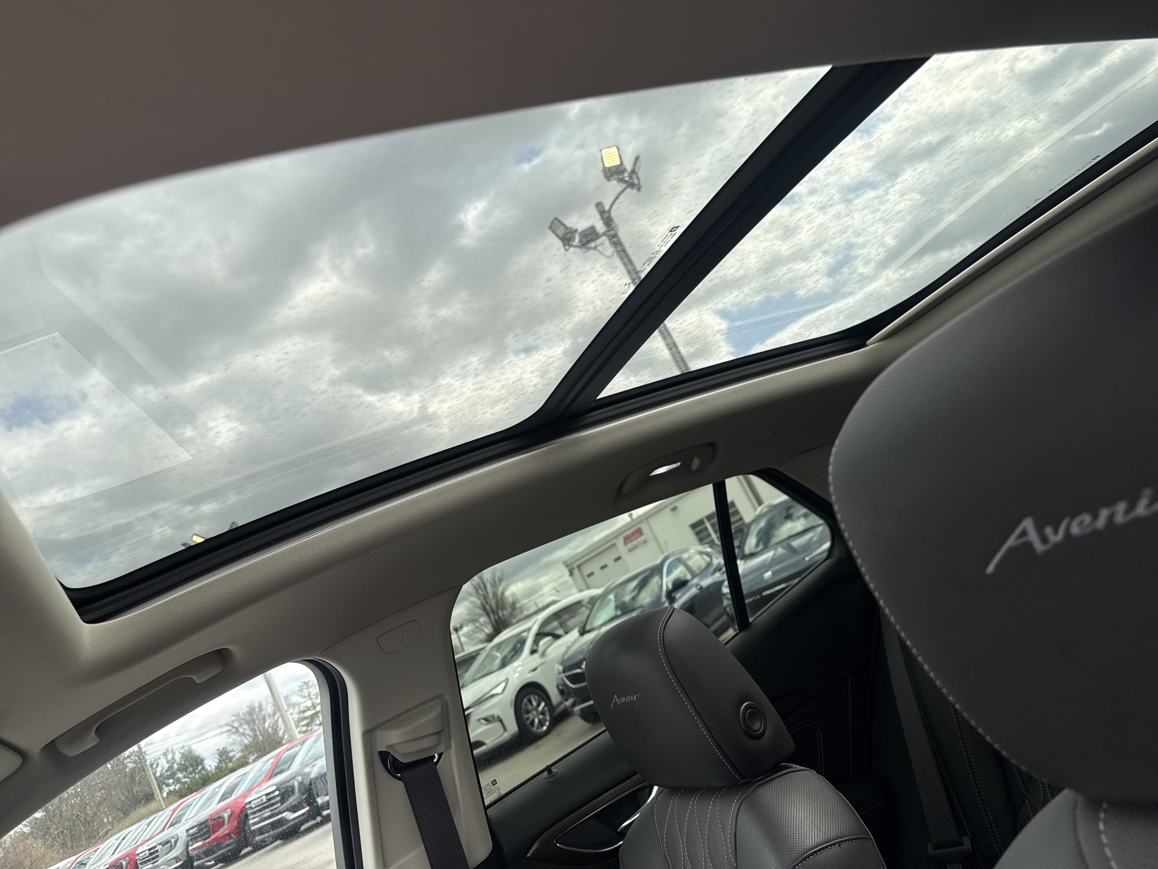 2023 Buick Envision Avenir